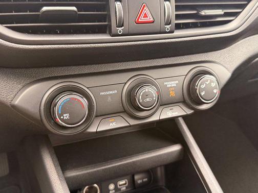 Aurora Black 2021 Kia Forte LXS