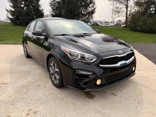 Aurora Black 2021 Kia Forte LXS