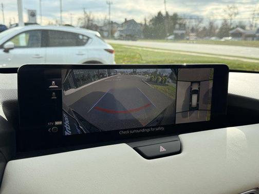 2024 Mazda CX-90 PHEV Premium Plus