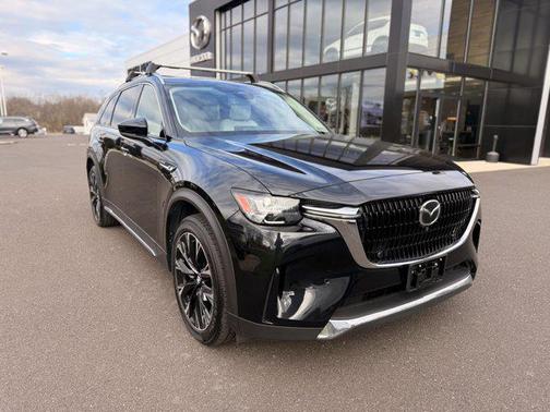 2024 Mazda CX-90 PHEV Premium Plus