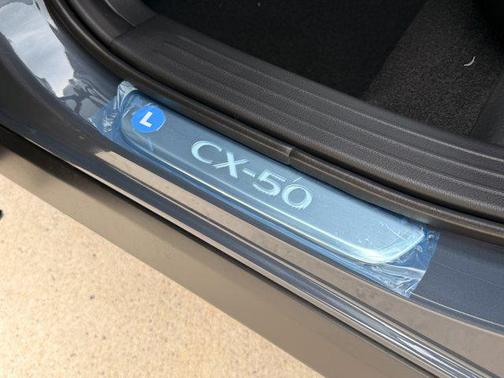 2025 Mazda CX-50 2.5 S Select Package