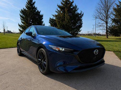 Deep Crystal Blue Mica 2026 Mazda Mazda3 2.5 S Select Sport
