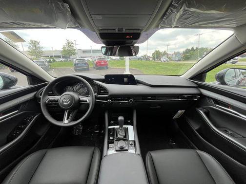 2025 Mazda Mazda3 FWD w/Preferred Package