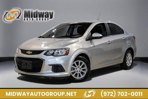 Silver Ice Metallic 2020 Chevrolet Sonic LT