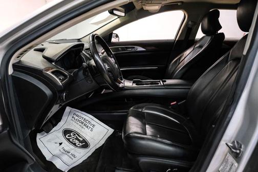 2016 Lincoln MKZ Base