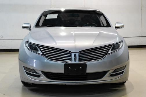 2016 Lincoln MKZ Base