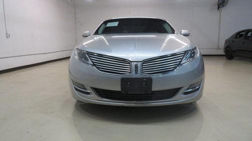 2016 Lincoln MKZ Base