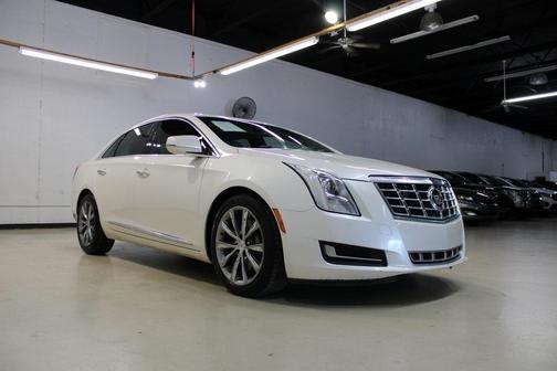 2013 Cadillac XTS Base