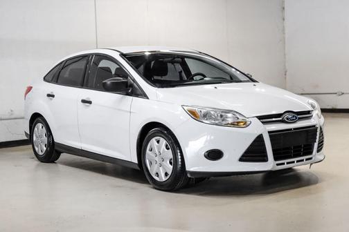Oxford White 2014 Ford Focus S