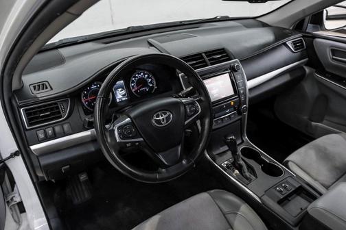 2015 Toyota Camry XSE