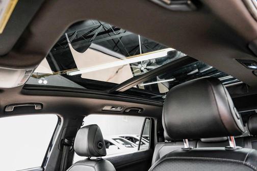 2019 Volkswagen Tiguan 2.0T SEL R-Line