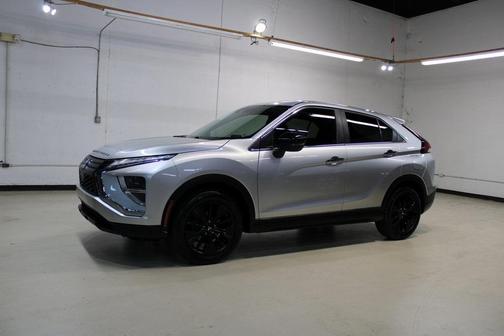 2022 Mitsubishi Eclipse Cross LE