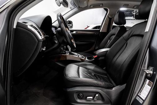 2016 Audi Q5 2.0T Premium Plus