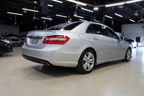 2011 Mercedes-Benz E-Class E 350 BlueTEC