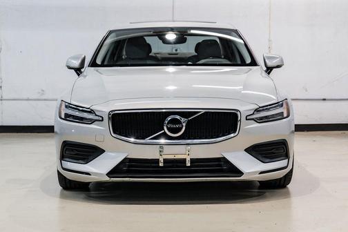 2019 Volvo S60 T5 Momentum