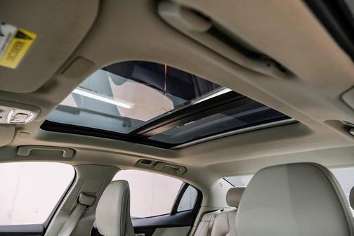 2019 Volvo S60 T5 Momentum