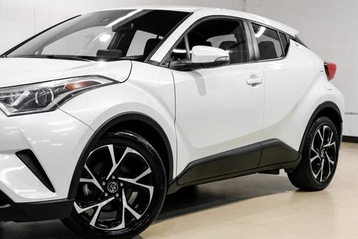 2019 Toyota C-HR XLE