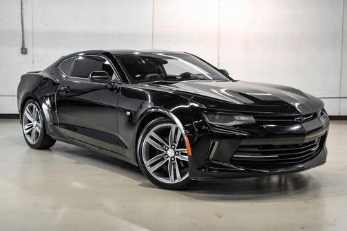 Black 2018 Chevrolet Camaro 1LS