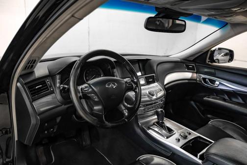 Black Obsidian 2019 INFINITI Q70L 3.7