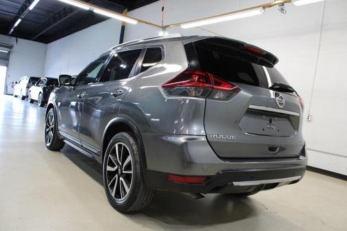 2020 Nissan Rogue SL