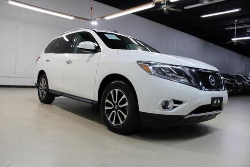 2015 Nissan Pathfinder SV