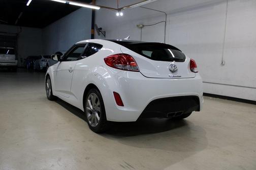 2016 Hyundai Veloster Base