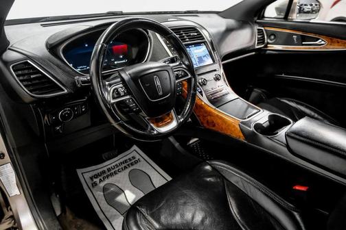 2019 Lincoln Nautilus Reserve