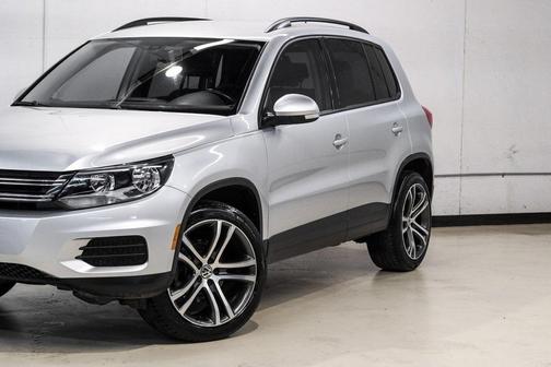2016 Volkswagen Tiguan S