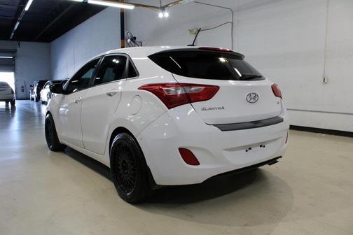 2016 Hyundai Elantra GT Base