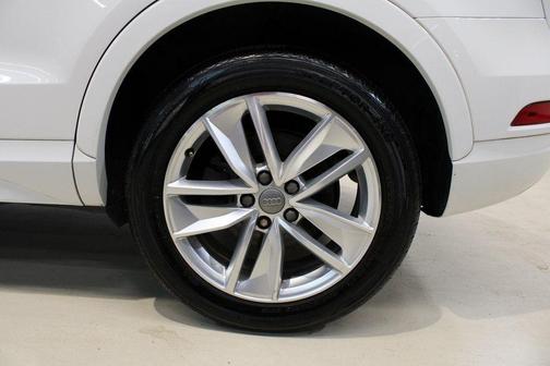 2018 Audi Q3 2.0T Premium