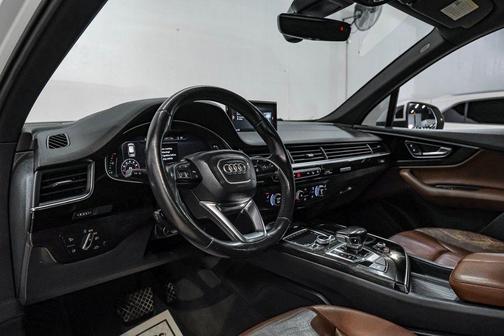 2017 Audi Q7 3.0T Premium Plus