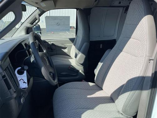 2025 Chevrolet Express 2500 Work Van