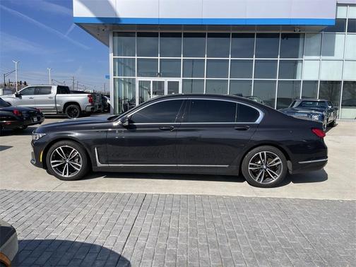 2020 BMW 750 i xDrive