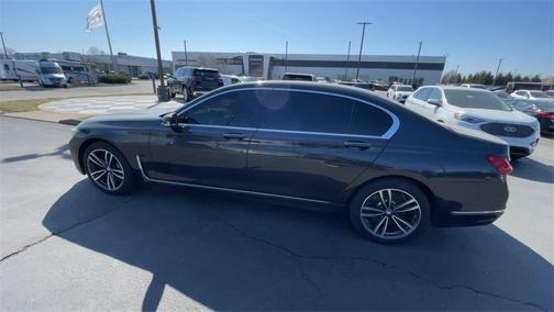 2020 BMW 750 i xDrive
