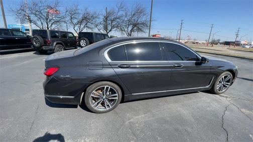 2020 BMW 750 i xDrive