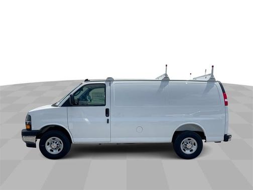 2025 Chevrolet Express 2500 Work Van