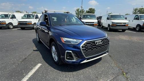 2022 Audi Q5 45 S line quattro Premium