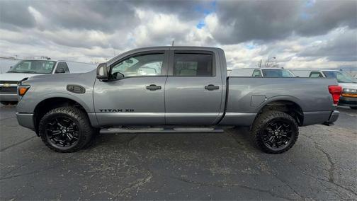 2019 Nissan Titan XD SL