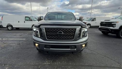 2019 Nissan Titan XD SL