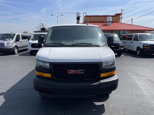 2023 GMC Savana 2500 Work Van