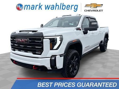 Summit White 2024 GMC Sierra 2500 AT4