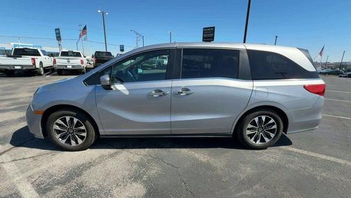 Silver 2022 Honda Odyssey EX-L