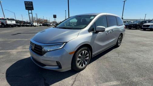Silver 2022 Honda Odyssey EX-L