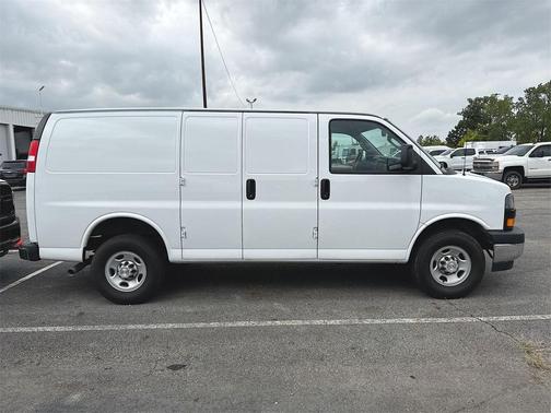 2024 Chevrolet Express 2500 Work Van