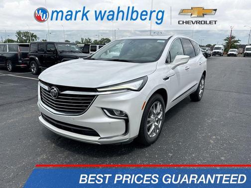 White Frost Tri-Coat 2022 Buick Enclave Premium