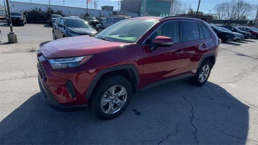 2022 Toyota RAV4 Hybrid XLE