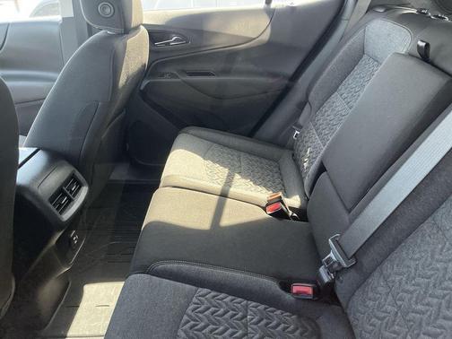Mosaic Black Metallic 2023 Chevrolet Equinox 1LT