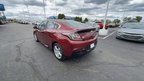 Siren Red Tintcoat 2017 Chevrolet Volt LT