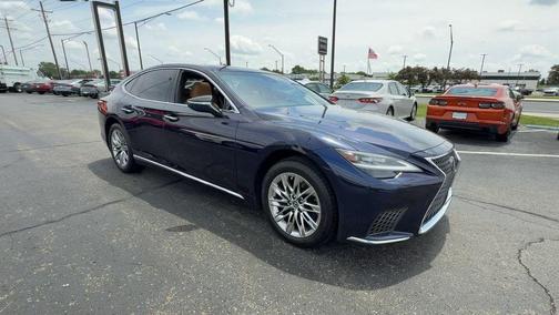Mica 2022 Lexus LS 500 Base