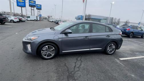 2020 Hyundai IONIQ Plug-In Hybrid SE